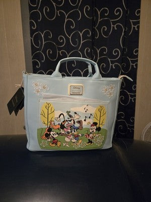 MICKEY MOUSE AND FRIENDS HARD TAG TOTE/CROSSBODY/BACKPACK ALL IN ONE LOUNGEFLY